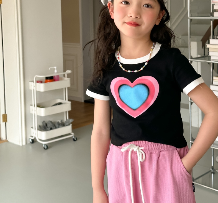 2023夏新作 韓国風子供服 可愛い 子供服  キッズ  Tシャツ ベビー服 半袖 110CM-170cm 2色