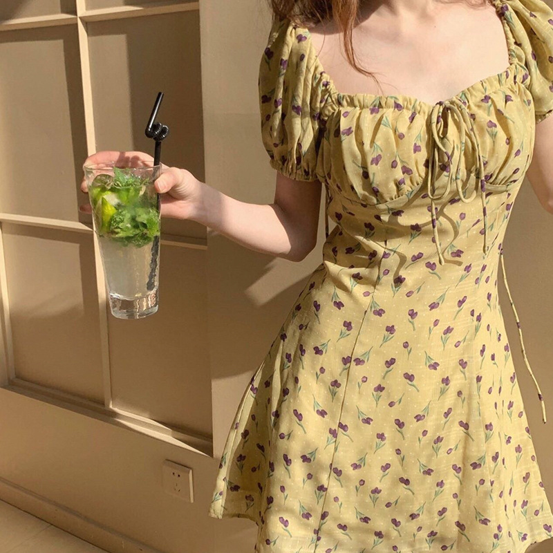 チューリップの花柄文芸的ワンピース夏のおしゃれな新レトロなリボンの角襟プリーツフレアースカート