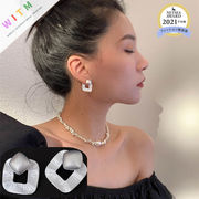 2023新作 幾何形 ピアス 耳飾り レディース 高級感 ファッション 設計感 シンプル
