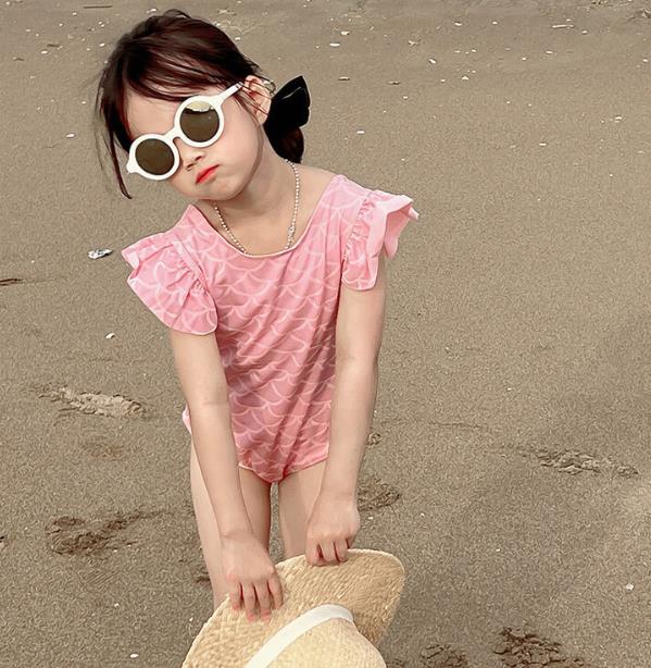 夏新作  韓国風子供服 キッズ 水着 水泳ベビー服 女の子  砂浜 子供服 ハワイ  連体服