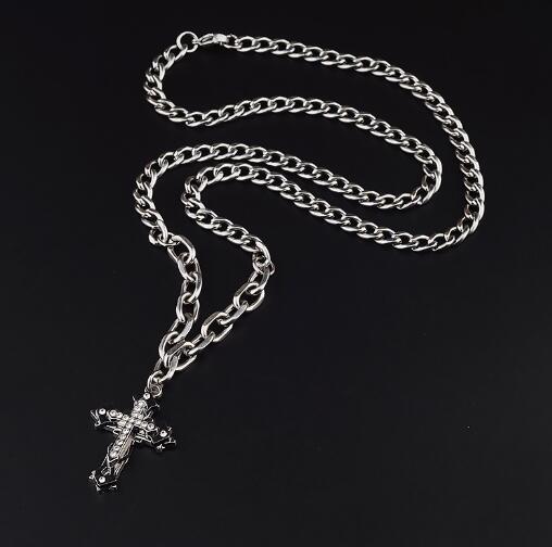 ファッション小物  ネックレス チョーカー 首輪  十字架