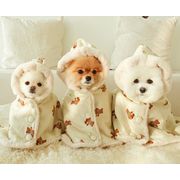 人気新作  ペット服  マント 毛布 ペット用品  裹起毛 小型犬服  ふわふわ  犬服   猫犬兼用 可愛い