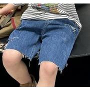 新しいアイテム　子供用服装　デニムズボン