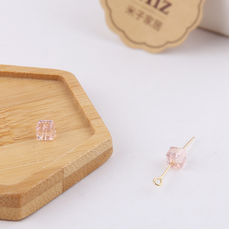 キューブ型 ビーズ ガラスビーズ アクセサリーパーツ 透明 とんぼ玉