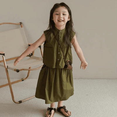 夏 韓国風子供服 ガールズ レトロ ロングスカート ノースリープ ブラウス シャツ+スカート 7-15
