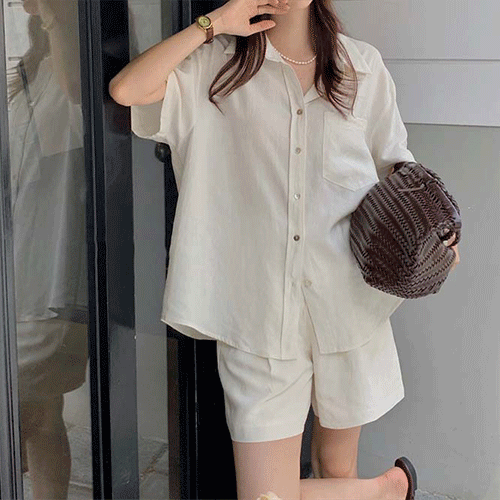 【2023夏新作】韓国風レディース服 ゆったり シンプル カジュアル きれいめ シャツ&短パンツ セットアップ