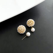 新しいファッション繊細な小さな真珠のスタッドピアス女性用