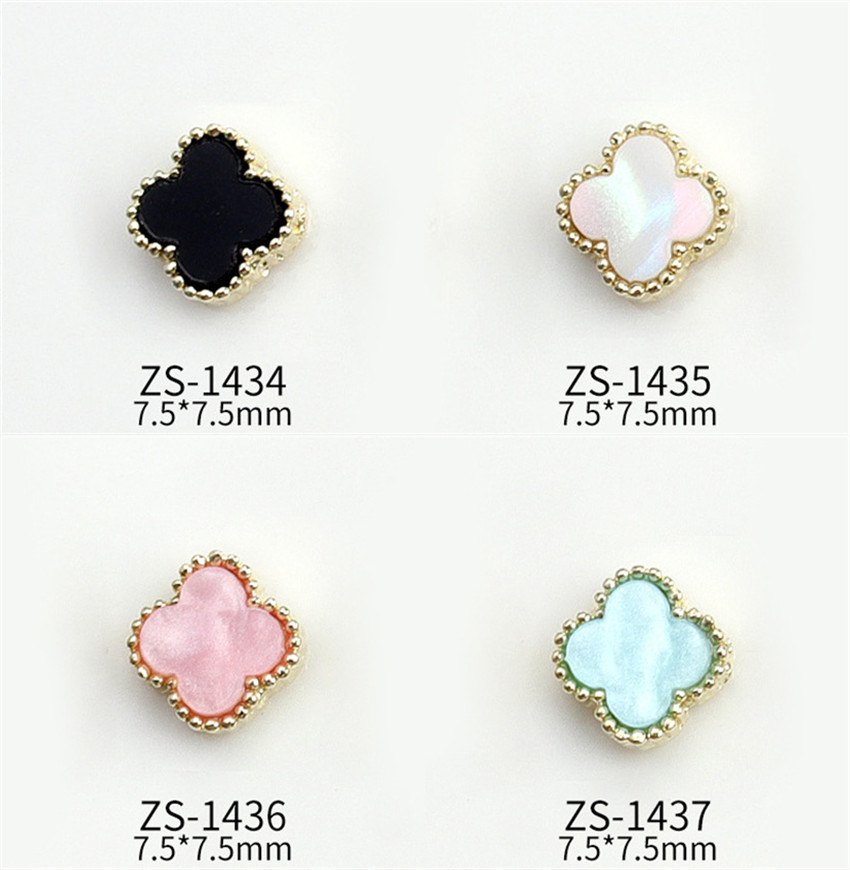 1435】レジン ネックレス ペンダント ハンドメイド （レジンの 