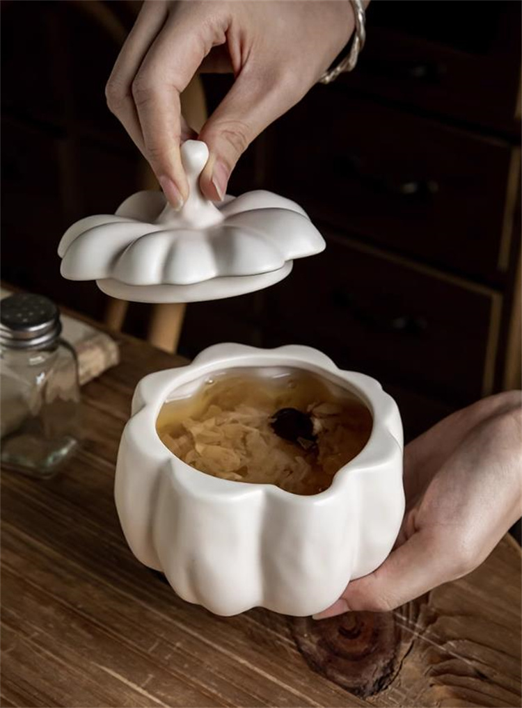 とてもよかったです 食器 一人用スープカップ 陶磁器スープカップ 蒸し卵 蓋付き