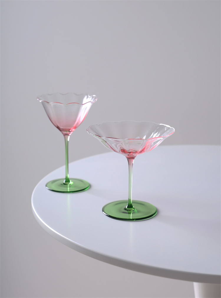 レビュー続々 グラデーション ワイングラス フラワーグラス ガラスグラス エレガント シャンパングラス