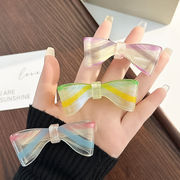 蝶結びヘアピン　ヘアアクセサリー　アクリル　韓国ファッション