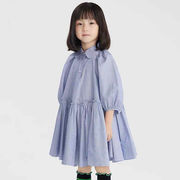 子供服、青い縦縞シャツ子供服、 シンプルでファッショナブルな女の子のストライプのドレス