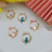 メタルチャーム【343. 星と花とネコ】【1個】猫 チャーム ラインストーン キラキラ ブルー ピンク 国内発送