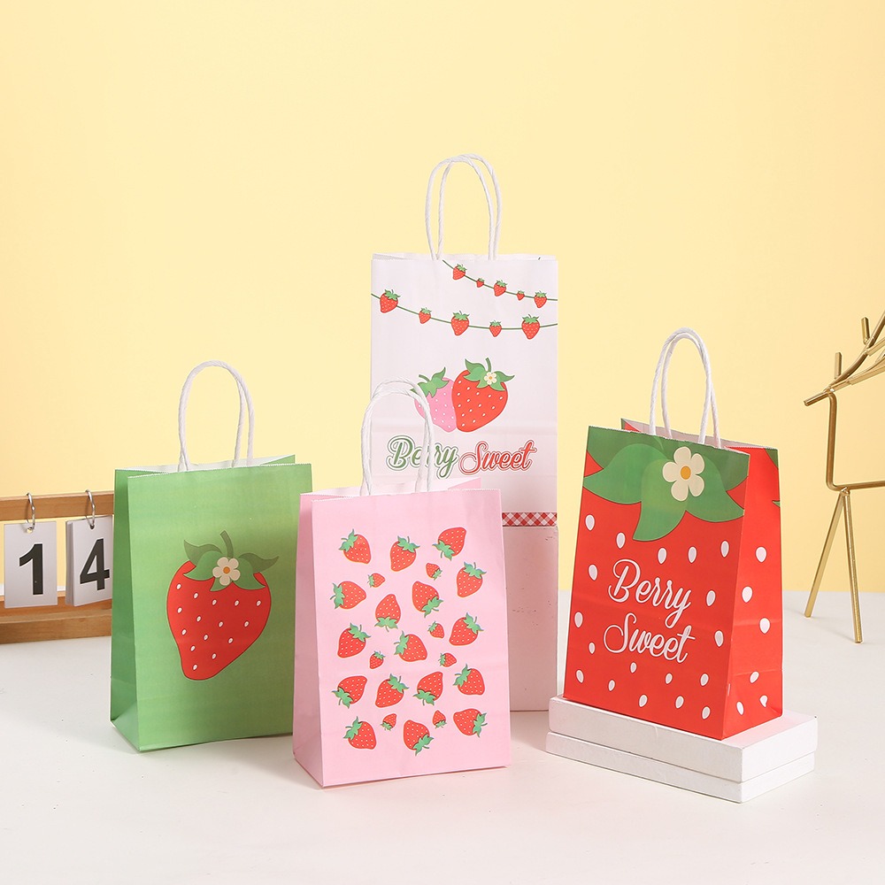 12個セット　いちご柄　ギフトバッグ　縦型　紙袋　可愛い　トートバッグ　包装用品　いちご雑貨 21x15x8cm