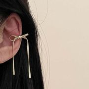 【プチプラ】金アレ対応コーティング イヤーカフ ペアではない