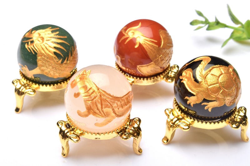 オニキス 四神スフィア4個セット台座付48.6ミリ