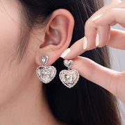 ★Heart★　ハートアクセ　リボンハートピアス　デイリー　韓国アクセサリー