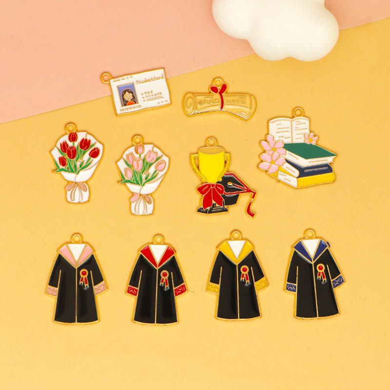 ピアスチャーム イヤリングチャーム アクセサリーパーツ デコパーツ ハンドメイド 花束 デコレーション 鯉
