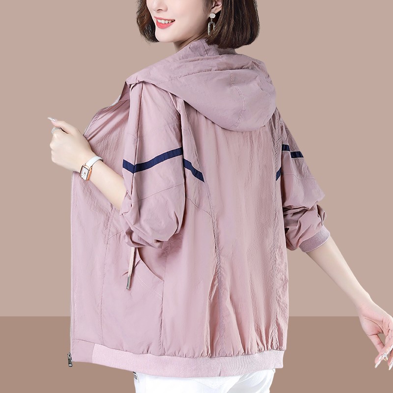 初回送料無料　日焼け止め長袖フード付きコート　レディースファション商品　上着