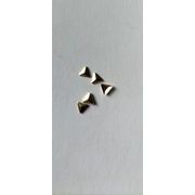 三角形メタルスタッズ　３ｍｍ　1万粒パック