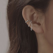 「限定販売」イヤーカフ　ハンドメイド イヤーカフ　アクセサリー イヤーカフ　パール