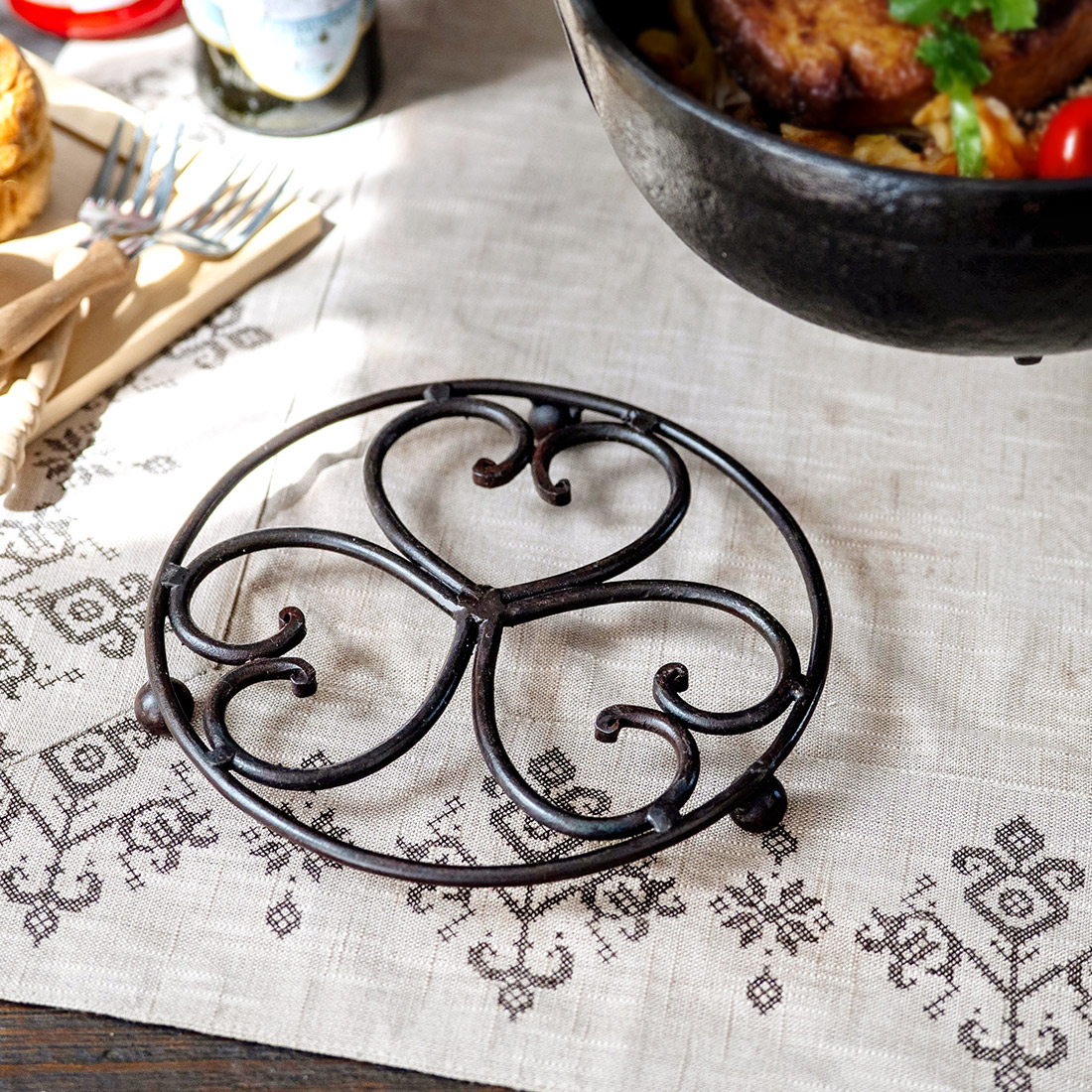 ブロカント アイアン 鍋敷き[キッチンなべしき鍋しき鉄古道具レトロアンティーク25AW]