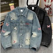 ワンランク上のコーデになる  レトロデニム外套 春秋 刺繍蝶モチーフ ゆったりシルエット