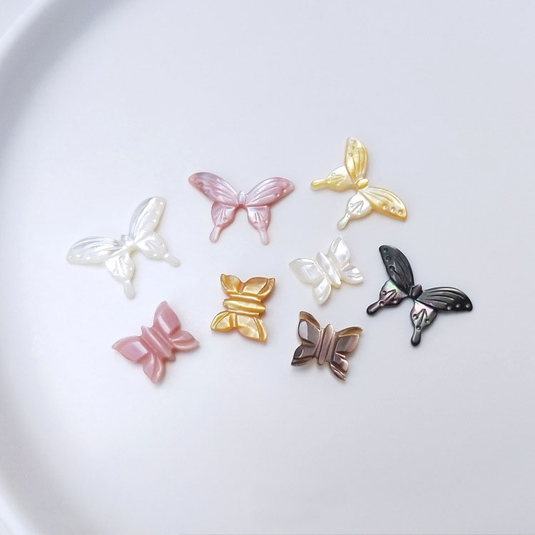 シェル ビーズ 縦穴 ハンドメイドチャーム 白 ホワイト アクセサリーパーツ 蝶々モチーフ 部品 クラフト