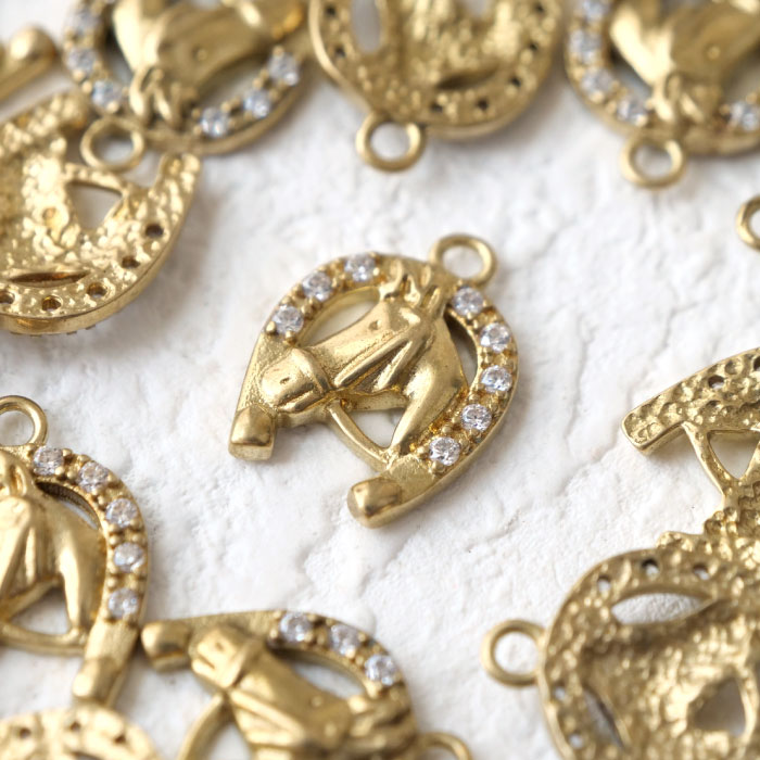 2026年干支【馬 蹄鉄】チャーム幸運のホース＆ホースシュー CZ