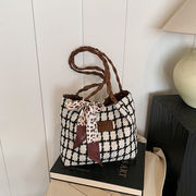 レディース★トートバッグ★肩掛け★ショルダーバッグ★バッグ★大容量★2色