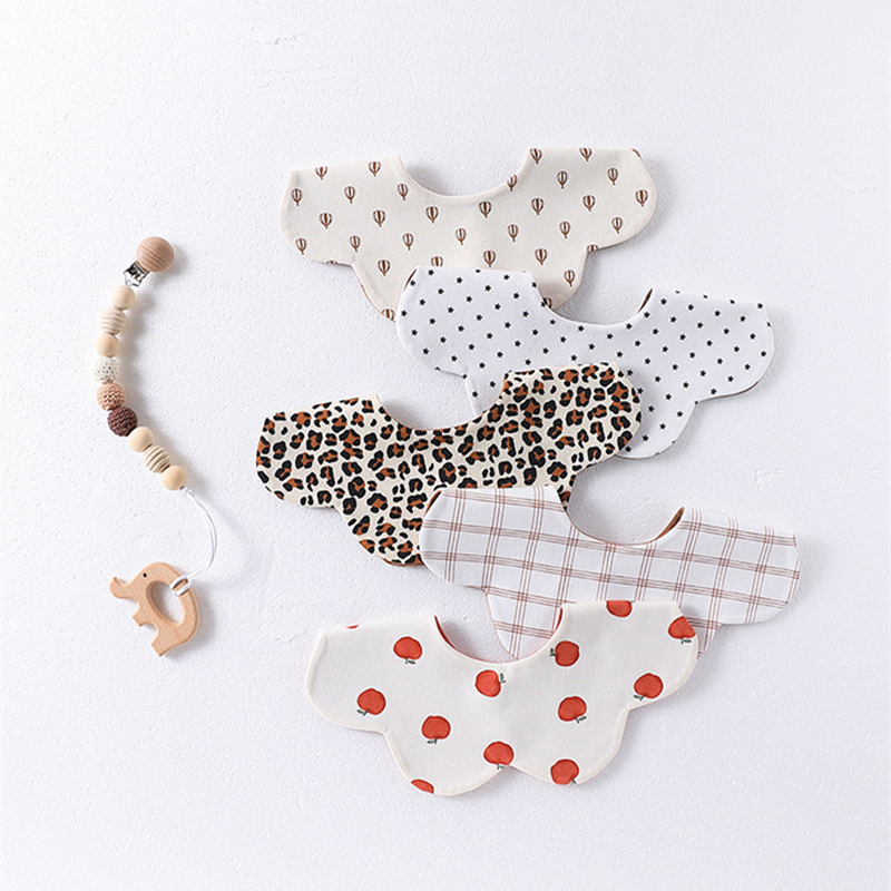 新作　ベビースタイ　リバーシブル　花びら型　360度回転可　可愛い　花柄　よだれかけ　新生児　選べる7柄