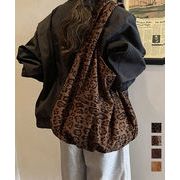 【日本倉庫即納】 レオパードトートバッグ 大容量バッグ軽い