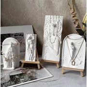 人気沸騰 石膏人物レリーフネックレスディスプレイスタンド 女神像デザイン宝飾品展示用プロップ