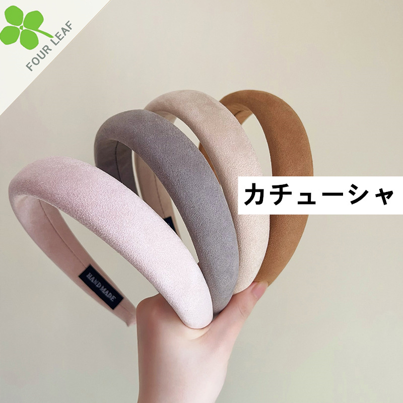 カチューシャ 髪留め ヘアアクセサリー 髪飾り やさしい 高級感 ファッション 秋冬