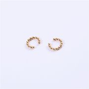 サージカルステンレスイヤーカフ　アクセサリー　デザイン　金属アレルギー対応　18kコーティング