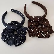 ドット柄シュシュ　カチューシャ　ヘアアクセサリー　レディース　デザイン　韓国風　髪飾り