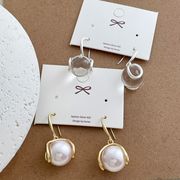 ★お洒落　飾り物★アクセサリー★レディース　ピアス★2色