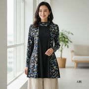 ゆったりAライン　ハーフジップ長袖シャツ　強撚ストレッチカットソー　A、B柄