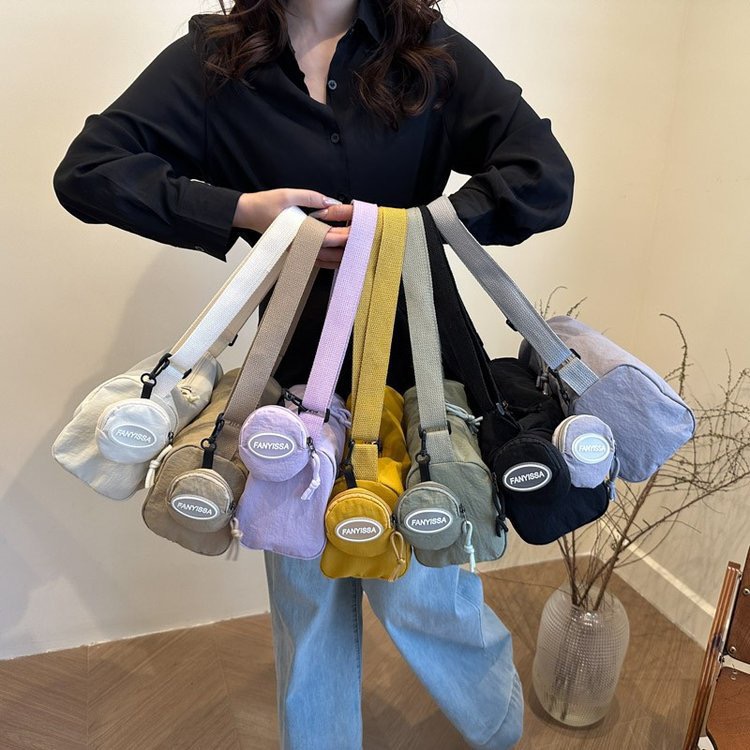 ナイロントートバッグ 韓国風 夏新作 ショルダー 斜めがけ レディース