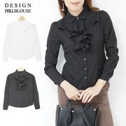 フォーマルにも役立つフリルブラウスラウンドカラー　春