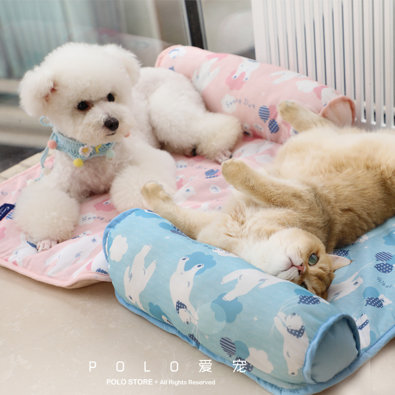 楽天と同じ段落ペット夏季アイスパッドシルククールネスト猫犬冷却一般クッション枕