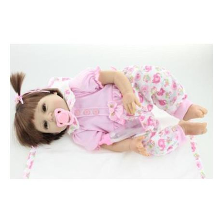 当店の50-55cmの人形に適しています シミュレーション 赤ちゃん 人形 洋服 女の子