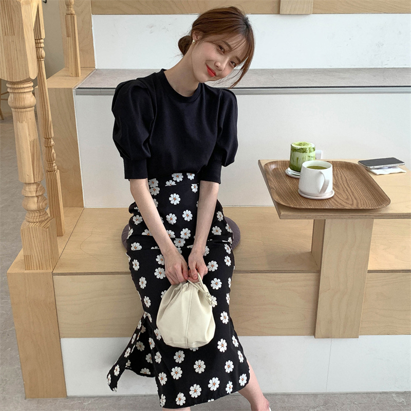 【2022夏INS 新作】気質 韓国ファッション シンプル パフスリーブシャツ /スカート マーメイドセット