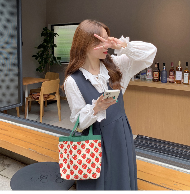 トートバッグ エコバッグ お弁当バッグ イチゴ柄 かわいい 春夏 韓国 
