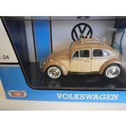 1966 Volkswagen Classic Beetle with roof luggage rack