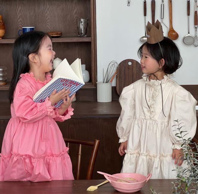 2023 長袖 韓国風子供服 ワンピース 女の子トップス シャツ 子供服 キッズ服 花柄 2色