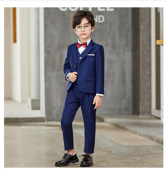 セレモニースーツ 入学式 入園式 卒業式  子供スーツフォーマルスーツ セットアップ キッズ　4点セット