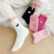 シャギーソックス　靴下　ins風　レディース　韓国ファッション　猫刺繍