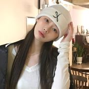 帽子　ニットキャップ　刺繍　レディース　韓国ファッション　デザイン　秋冬