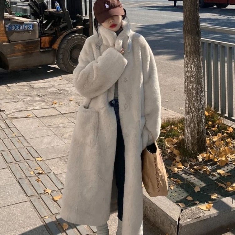 中綿コート 冬 コート レディース ロングコート アウター 厚手 フード付 マキシコート 40代 体型カバー フィクファー デザイン袖 ベルト付 ジップアップ 中綿コート 冬 コート レディース ロングコート アウター 厚手 フード